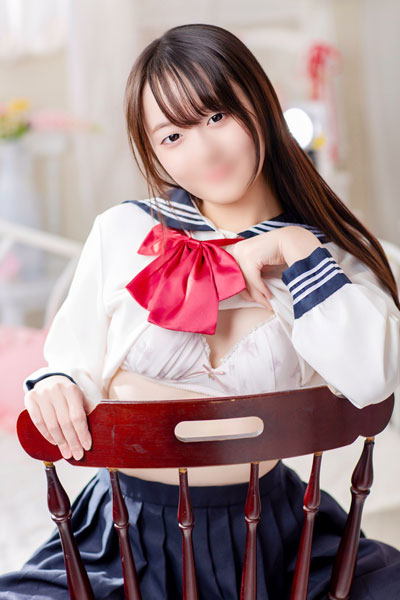 ������8